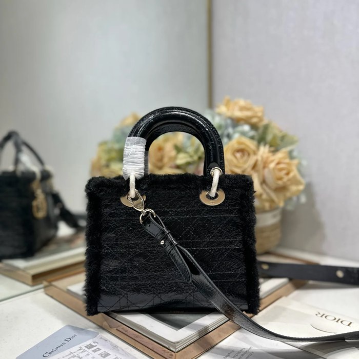 DIOR 0538 ブラック、ベージュ 斜め掛けバッグ、ショルダーバッグ、ハンドバッグ 小 ミニ 20.0x17.0x8.0cm サイズ:20x17cm