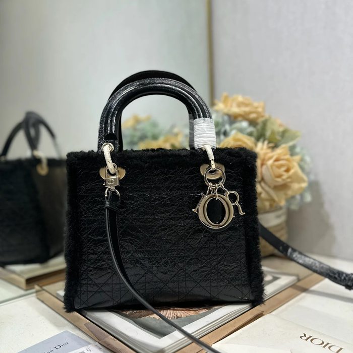 DIOR 0565 ブラック、ベージュ 斜め掛けバッグ、ショルダーバッグ、ハンドバッグ 中 24.0x21.0x12.0cm サイズ:24x21x12cm