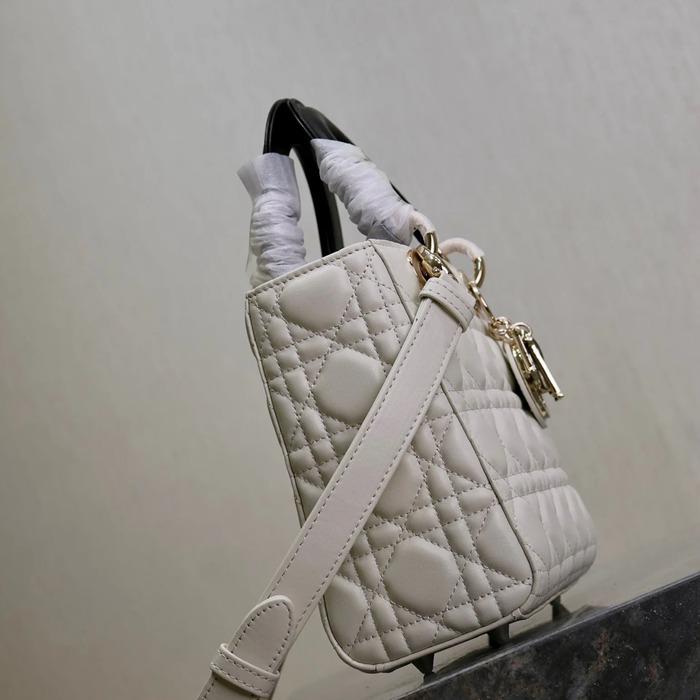 DIOR 0531 ラムレザー、スエード、レザー グレンチェック、レター、パッチワーク ブラック、ホワイト、ゴールド 斜め掛けバッグ、ショルダーバッグ、ハンドバッグ クラシック サイズ:20x16.5cm