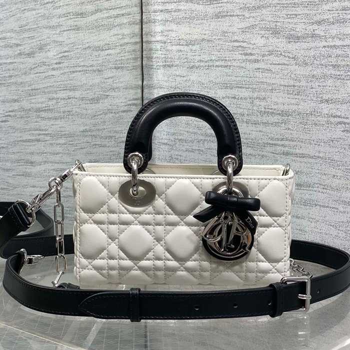 DIOR ラムレザー リボン ブラック、ホワイト、シルバー 斜め掛けバッグ、ショルダーバッグ 小 ミニ 19.0x10.5x5.5cm サイズ:19x10.5x5.5cm