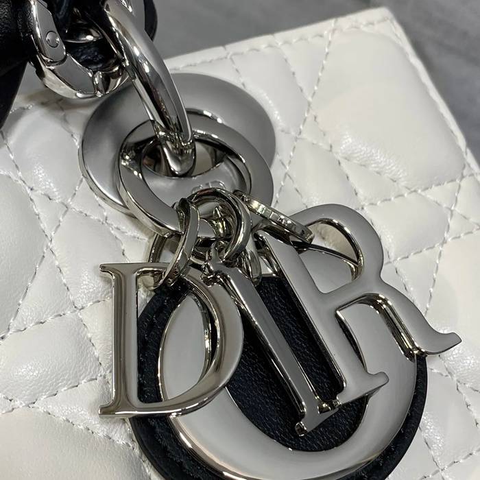 DIOR ラムレザー リボン ブラック、ホワイト、シルバー 斜め掛けバッグ、ショルダーバッグ 小 ミニ 19.0x10.5x5.5cm サイズ:19x10.5x5.5cm