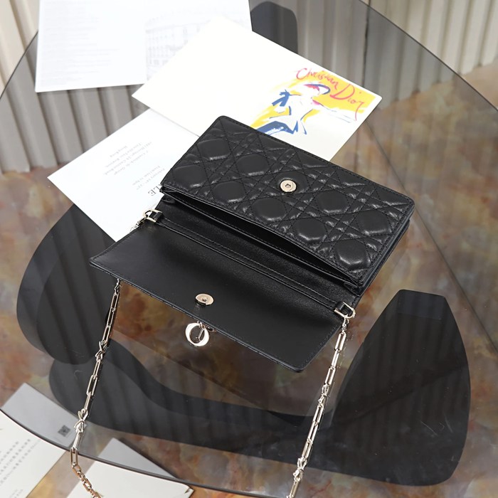 DIOR 0984 ラムレザー、チェーン レター、リボン ブラック 斜め掛けバッグ、ハンドバッグ、チェーンバッグ クラシック 21.0x11.5x4.5cm サイズ:21x11.5x4.5cm