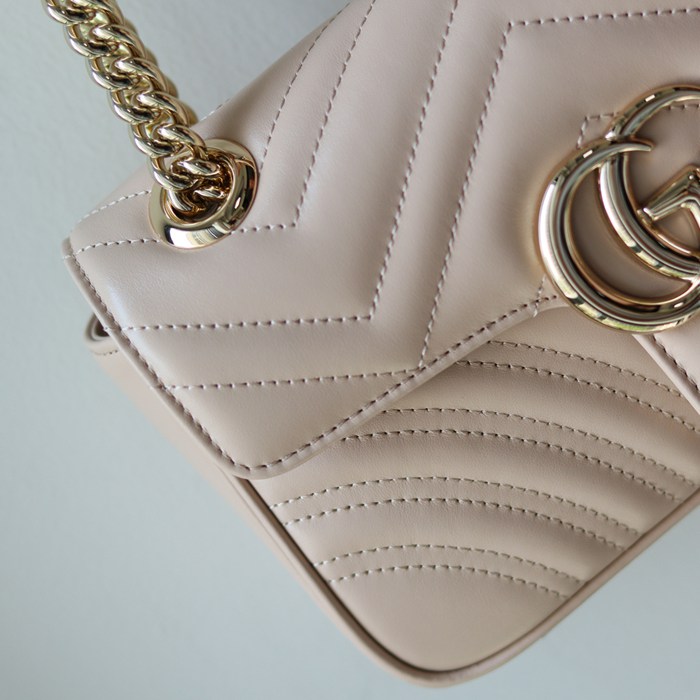GUCCI 446744 レザー ピンク、ベージュ、ゴールド 斜め掛けバッグ、ショルダーバッグ、ハンドバッグ、財布、ハンドバッグ GG、マルモント、新作 22cm サイズ:23x14x6cm