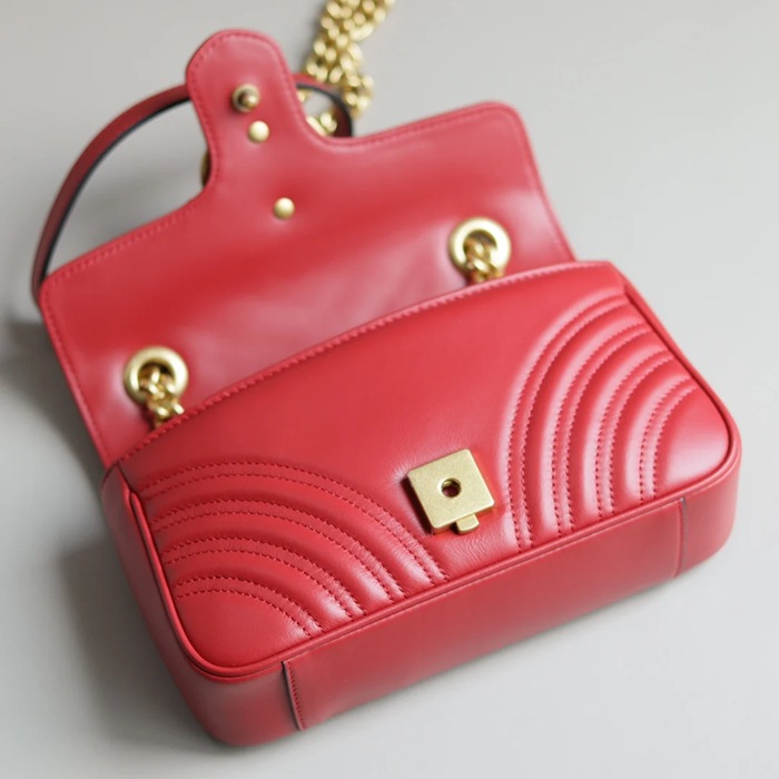 GUCCI 446744 カーフレザー レッド チェーンバッグ GG、マルモント 23x14cm サイズ:23x14cm