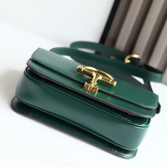 GUCCI 846705 レザー グリーン、ゴールド ショルダーバッグ 馬銜、クラシック 22cm サイズ:22.5x14x8cm