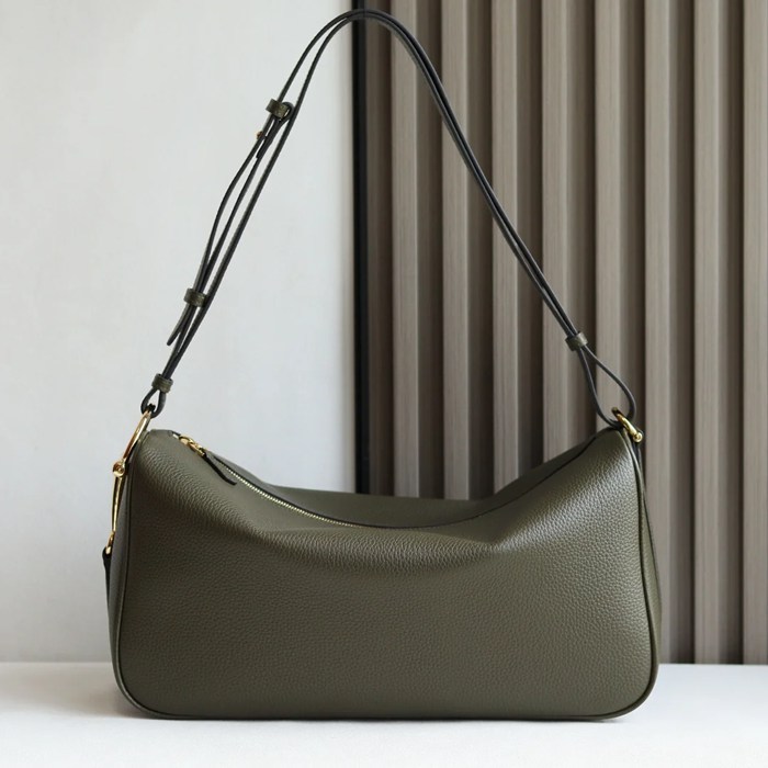 GUCCI 862530 カーフレザー、レザー グリーン ショルダーバッグ 馬銜 38cm サイズ:8X20X15cm