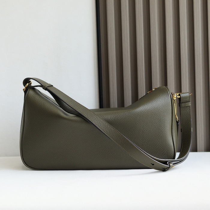 GUCCI 862530 カーフレザー、レザー グリーン ショルダーバッグ 馬銜 38cm サイズ:8X20X15cm