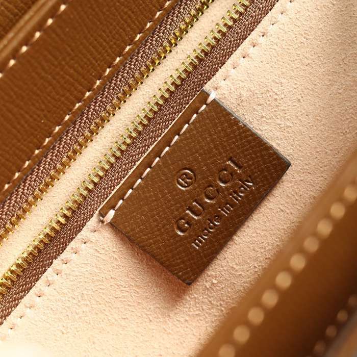 GUCCI 602204 ブラウン 斜め掛けバッグ 馬銜 25x18cm サイズ:25x18cm