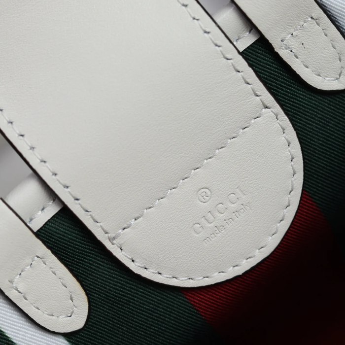GUCCI 855491 レザー ブラウン、ベージュ 斜め掛けバッグ、ハンドバッグ GG 18cm サイズ:18x15x6.5cm