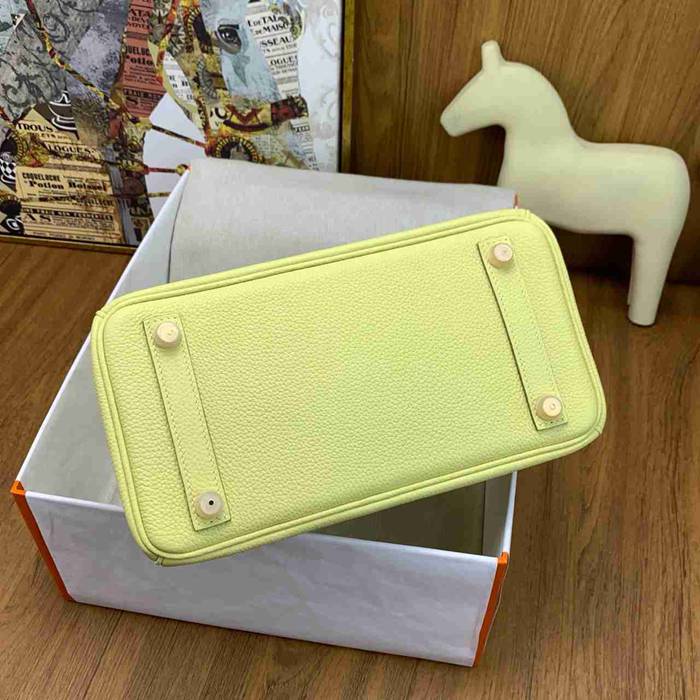 HERMES バーキン 25cm カーフスキン 桜ピンク ハンドバッグ 高級感 金具ゴールド 25cm Birkin 25cm サイズ:25cm