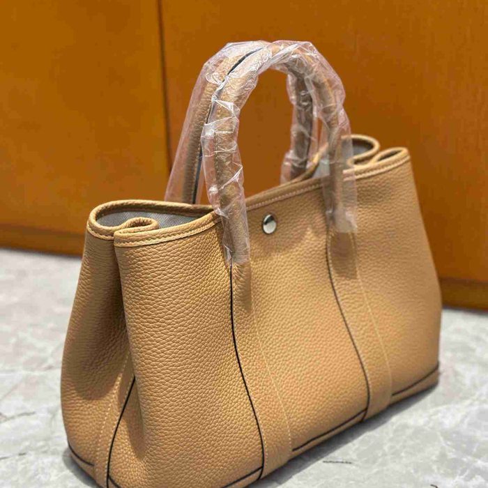 HERMES ガーデン 30cm ハンドバッグ 高級感 30cm Garden 30cm サイズ:30cm
