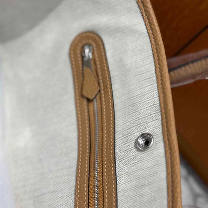 HERMES ガーデン 30cm ハンドバッグ 高級感 30cm Garden 30cm サイズ:30cm