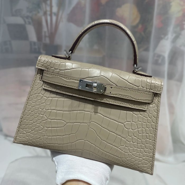 HERMES ケリー ワニ革 グレー ショルダーバッグ 高品質 19cm Kelly サイズ:19cm