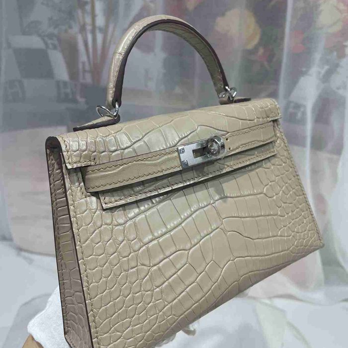 HERMES ケリー ワニ革 グレー ショルダーバッグ 高品質 19cm Kelly サイズ:19cm