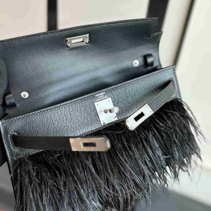 HERMES ケリー ダチョウ革 脇下バッグ Kelly サイズ: