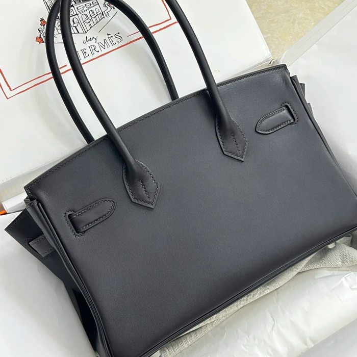 HERMES バーキン 29cm カーフスキン ブラック 斜め掛けバッグ セミハンドメイド 高級感 29cm Birkin 29cm サイズ:29cm
