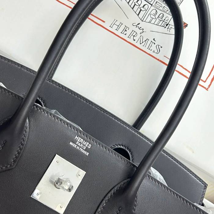 HERMES バーキン 29cm カーフスキン ブラック 斜め掛けバッグ セミハンドメイド 高級感 29cm Birkin 29cm サイズ:29cm
