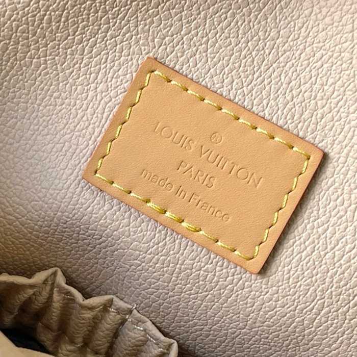 LOUIS VUITTON M47500 牛皮 モノグラム ゴールド 斜め掛けバッグ 斜め掛けショルダー手提げ 20x20cm サイズ:20x20cm