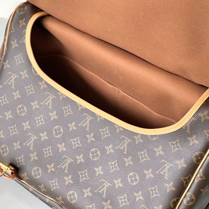LOUIS VUITTON M42252 牛皮 モノグラム キャンバス 斜め掛けバッグ 斜め掛け 43x30x20cm サイズ:43x30x20cm