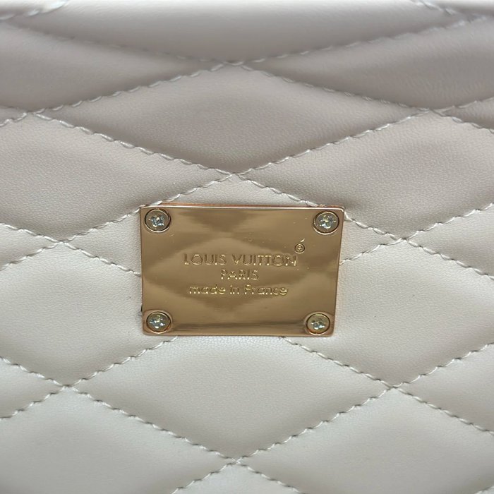LOUIS VUITTON M278331 牛皮 モノグラム キャンバス 斜め掛けバッグ 斜め掛け 21x15x13cm サイズ:21x15x13cm