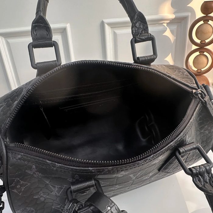 LOUIS VUITTON M13904 牛皮 モノグラム 斜め掛けバッグ 斜め掛け 32x22.5x18cm サイズ:32x22.5x18cm