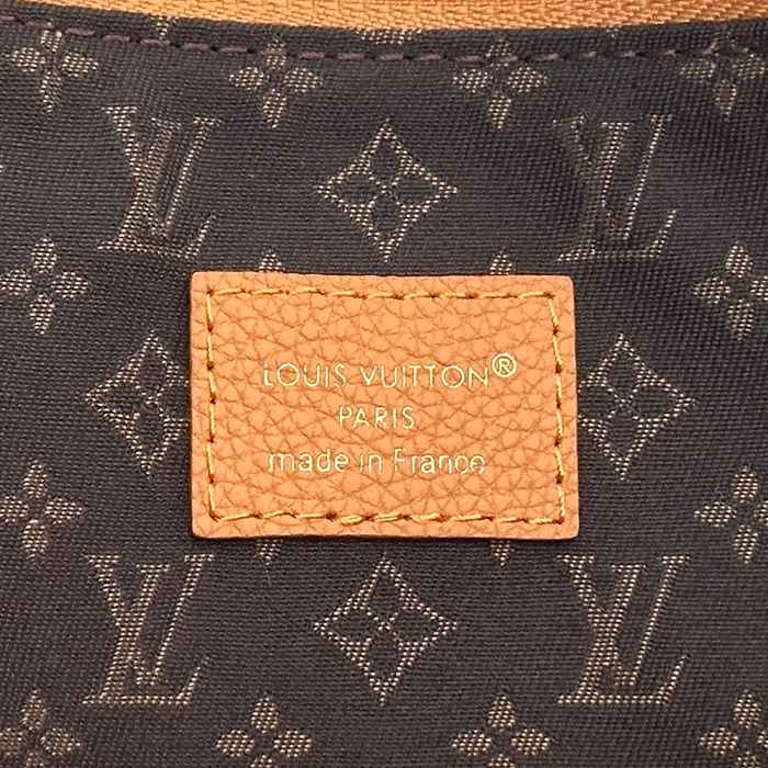 LOUIS VUITTON M28029 牛皮 モノグラム ブラック 斜め掛けバッグ 斜め掛けチェーン 30x26x10cm サイズ:30x26x10cm