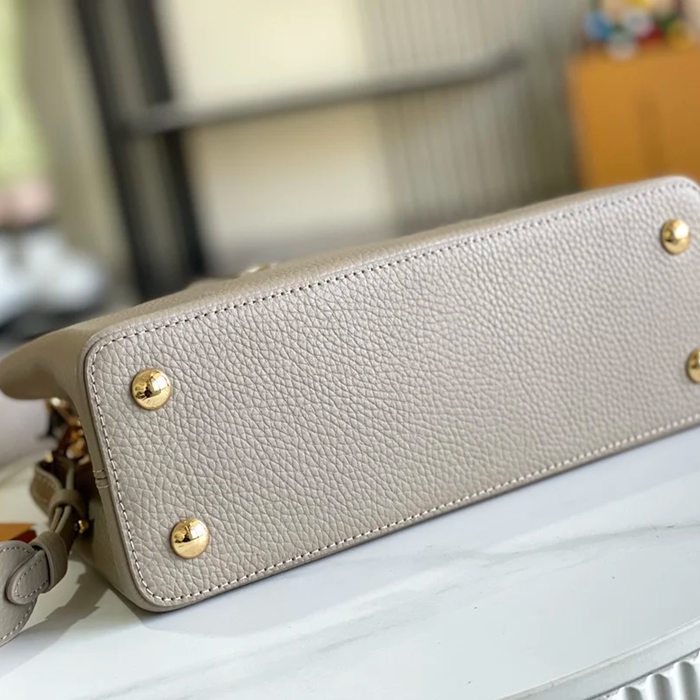 LOUIS VUITTON M8004 牛皮 モノグラム 斜め掛けバッグ 斜め掛け手提げフラップ 31.5x20x11cm サイズ:31.5x20x11cm