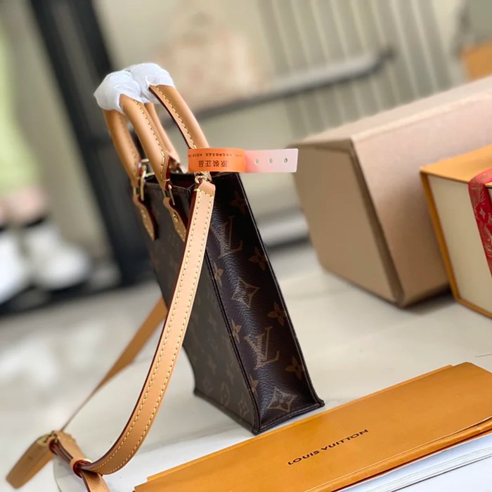 LOUIS VUITTON M81295 モノグラム 斜め掛けバッグ 斜め掛け 17x14cm サイズ:17x14cm