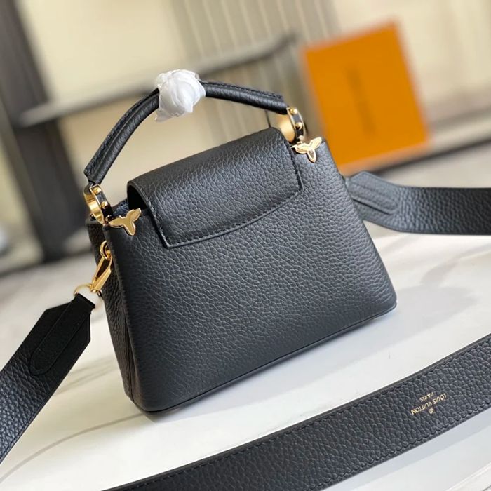 LOUIS VUITTON M56669 PU モノグラム ブラック 斜め掛けバッグ 斜め掛け 21x14cm サイズ:21x14cm