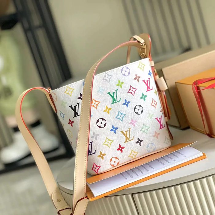 LOUIS VUITTON M13089 斜め掛けバッグ 斜め掛け 18.5x16x12cm サイズ:18.5x16x12cm