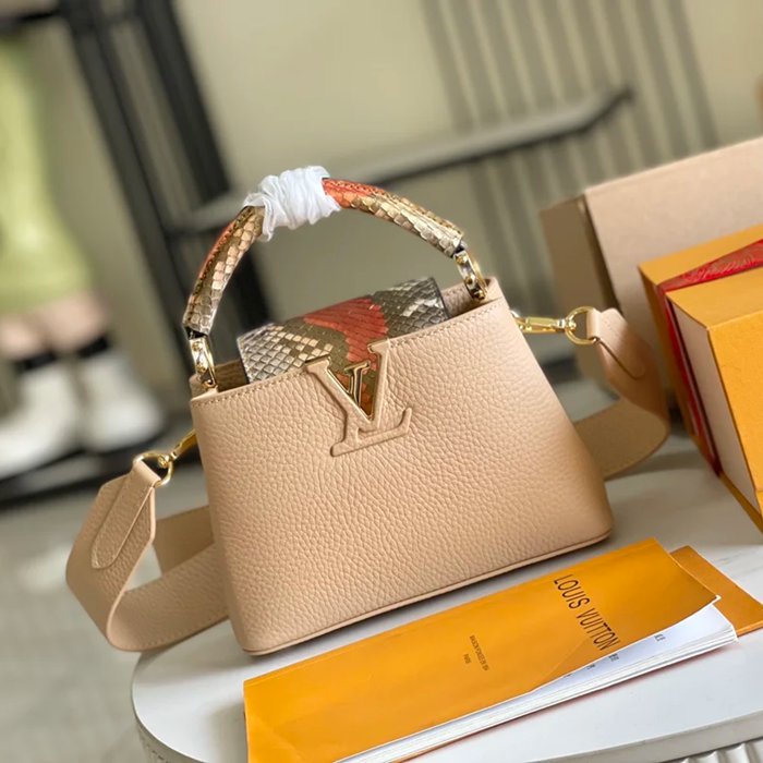 LOUIS VUITTON M81408 牛皮 モノグラム イエロー 斜め掛けバッグ 斜め掛け 21x14cm サイズ:21x14cm