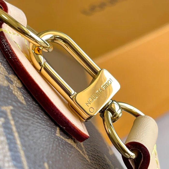 LOUIS VUITTON M46234 モノグラム 斜め掛けバッグ 斜め掛け手提げ 20.5x13x12cm サイズ:20.5x13x12cm