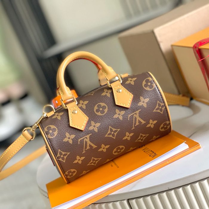 LOUIS VUITTON M13226 モノグラム 斜め掛けバッグ 斜め掛け手提げ 17x15x15cm サイズ:17x15x15cm