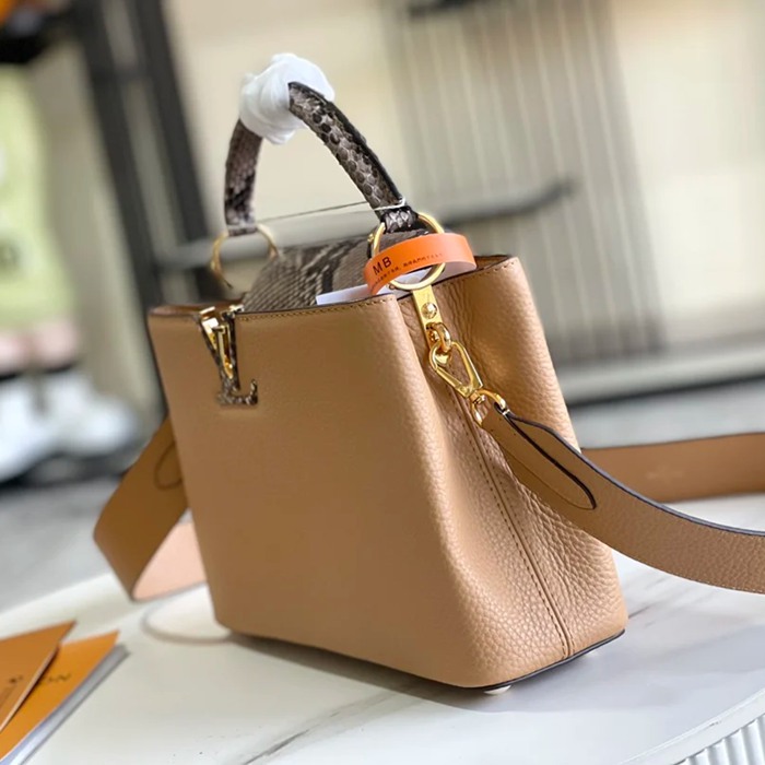 LOUIS VUITTON M81408 牛皮 モノグラム 斜め掛けバッグ 斜め掛け手提げ 27x18cm サイズ:27x18cm