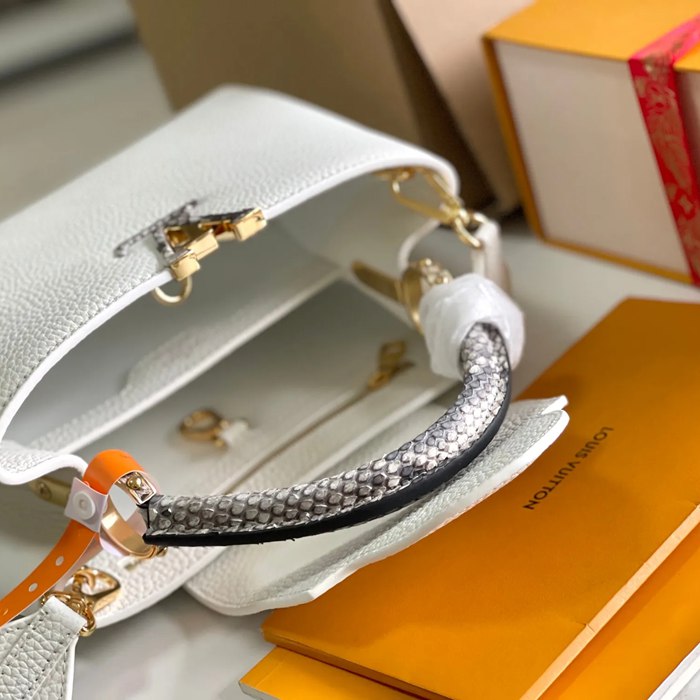 LOUIS VUITTON N80931 本革 ホワイト 斜め掛けバッグ 斜め掛け手提げ 27x18cm サイズ:27x18cm