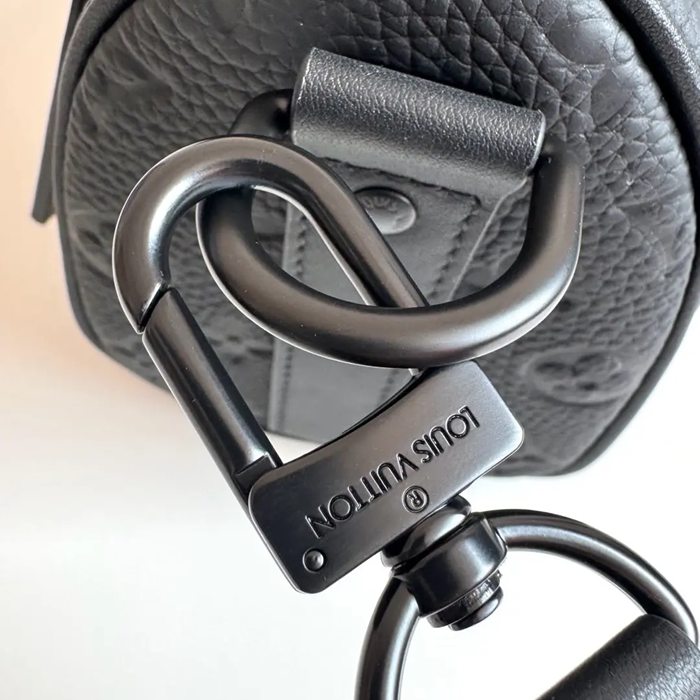 LOUIS VUITTON M20900 牛皮 モノグラム 斜め掛けバッグ レディース斜め掛け 25x15x11cm サイズ:25x15x11cm