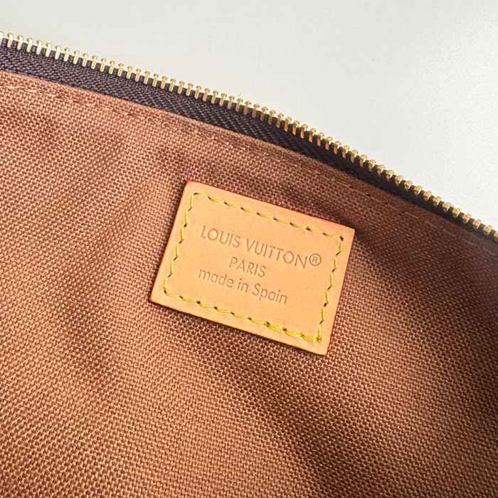 LOUIS VUITTON M13567 キャンバス モノグラム 斜め掛けバッグ レディース斜め掛けチェーン 27x11cm サイズ:27x11cm