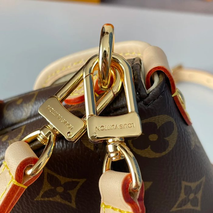 LOUIS VUITTON M46740 牛皮 モノグラム キャンバス 斜め掛けバッグ レディース斜め掛け 20x16x7.5cm サイズ:20x16x7.5cm
