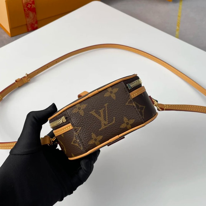 LOUIS VUITTON M44699 キャンバス モノグラム 斜め掛けバッグ レディース斜め掛け 13x12x6.5cm サイズ:13x12x6.5cm