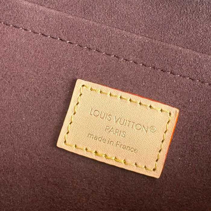 LOUIS VUITTON M28953 キャンバス モノグラム ハンドバッグ レディースリュック 29x14cm サイズ:29x14cm