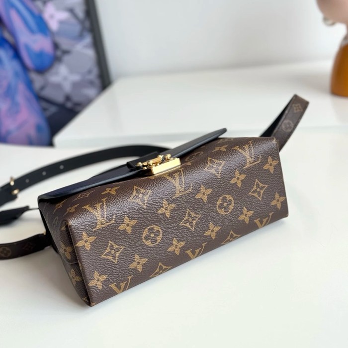 LOUIS VUITTON M27511 キャンバス モノグラム 斜め掛けバッグ レディース斜め掛けフラップ 24.5x16cm サイズ:24.5x16cm
