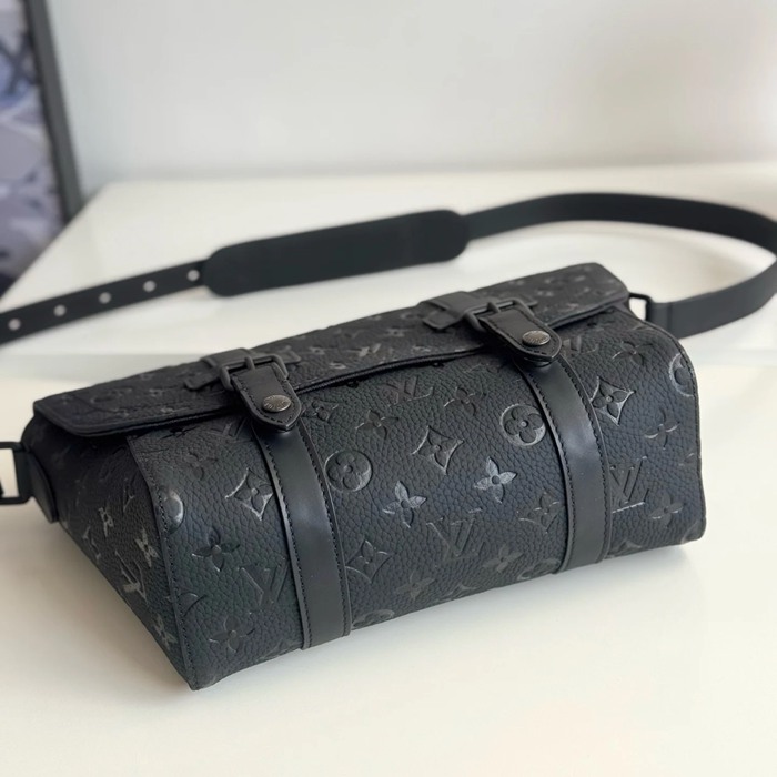 LOUIS VUITTON M28324 牛皮 モノグラム 斜め掛けバッグ 斜め掛けフラップ 32x19.5x11cm サイズ:32x19.5x11cm
