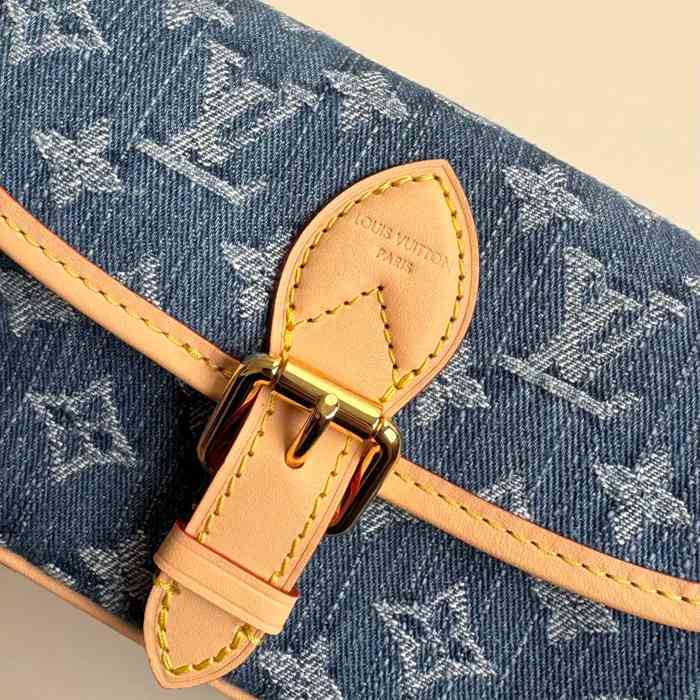 LOUIS VUITTON M27700 牛皮 配色 デニム 斜め掛けバッグ レディース斜め掛け 19x10.5cm サイズ:19x10.5cm