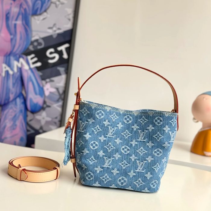 LOUIS VUITTON M28107 デニム 配色 デニム ショルダーバッグ レディースショルダー 18x16x12cm サイズ:18x16x12cm