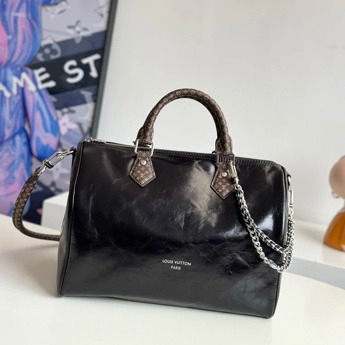 LOUIS VUITTON M29419 キャンバス モノグラム 斜め掛けバッグ レディース斜め掛けチェーン 30x21x17cm サイズ:30x21x17cm LOUIS VUITTON M29419 キャンバス モノグラム 斜め掛けバッグ レディース斜め掛けチェーン 30x21x17cm サイズ:30x21x17cm