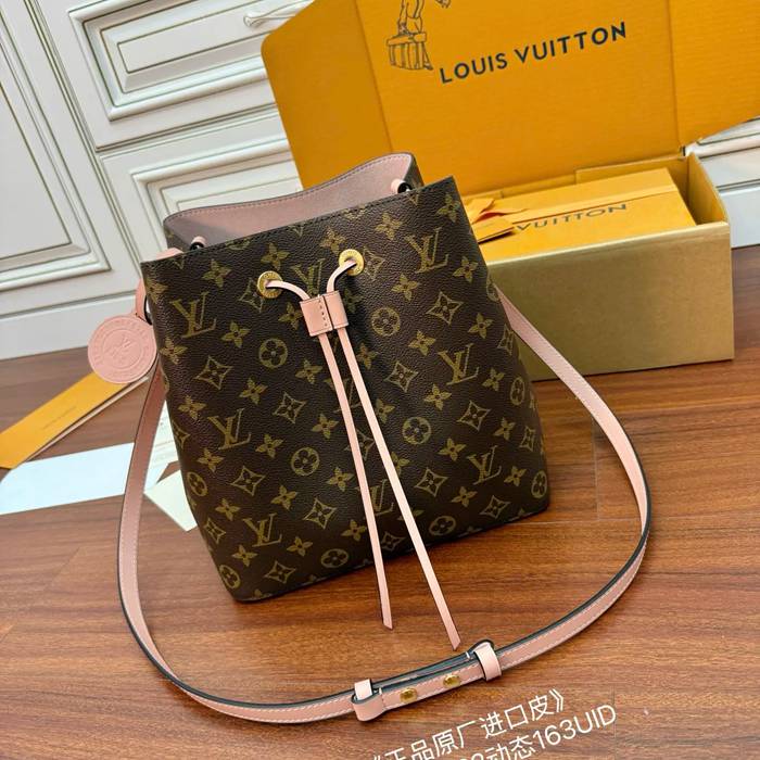 LOUIS VUITTON M44022 ボックスレザー 斜め掛けバッグ レディース斜め掛け 26x26x17.5cm サイズ:26x26x17.5cm
