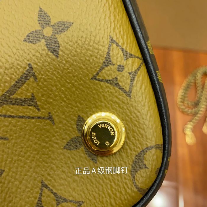 LOUIS VUITTON M45165 ボックスレザー 斜め掛けバッグ レディース斜め掛け 19x13x11cm サイズ:19x13x11cm