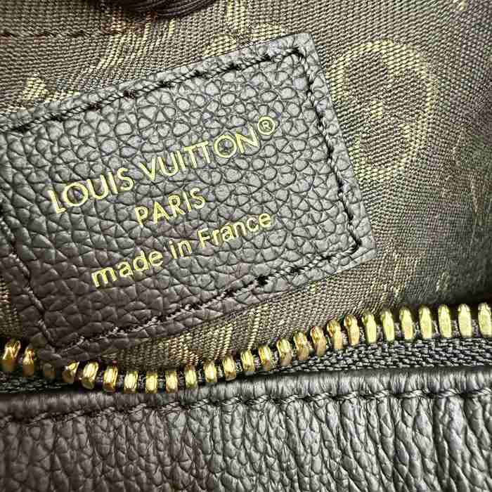 LOUIS VUITTON M26039 ボックスレザー 斜め掛けバッグ レディース斜め掛け 26x17x13.5cm サイズ:26x17x13.5cm
