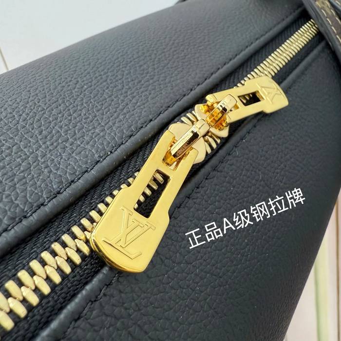 LOUIS VUITTON M26039 ボックスレザー 斜め掛けバッグ レディース斜め掛け 26x17x13.5cm サイズ:26x17x13.5cm
