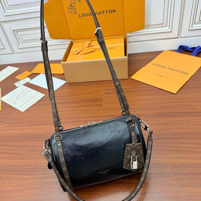 LOUIS VUITTON M27920 ボックスレザー 斜め掛けバッグ レディース斜め掛け 26x17x13.5cm サイズ:26x17x13.5cm
